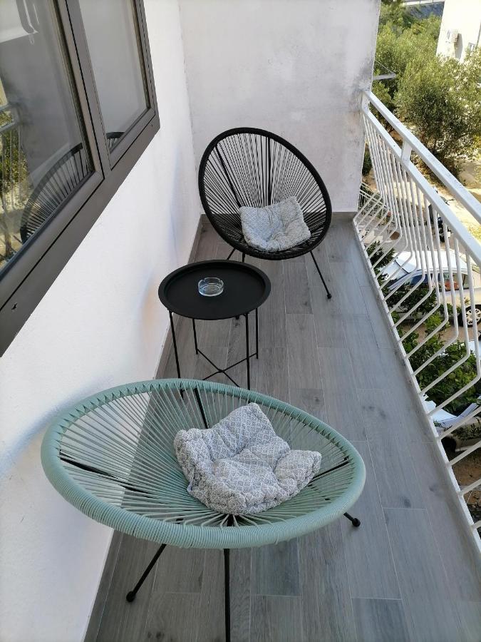Apartment Luka Tucepi Exterior photo